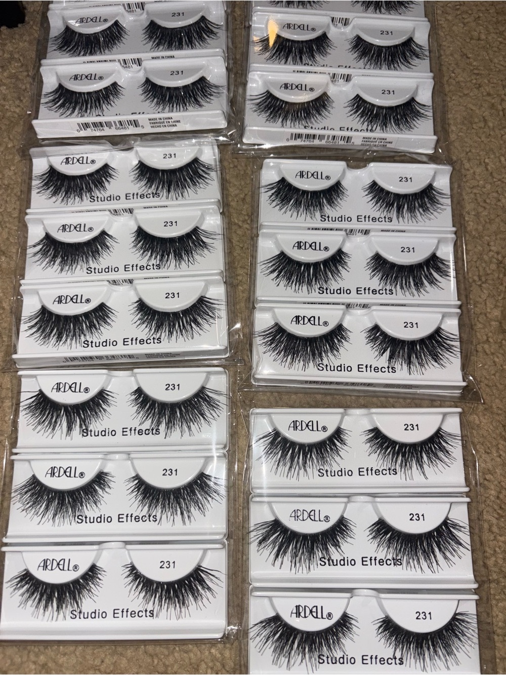 Ardell Studio Effects 231 Black Dramatic Volume False Eyelashes (Multiple Pairs)